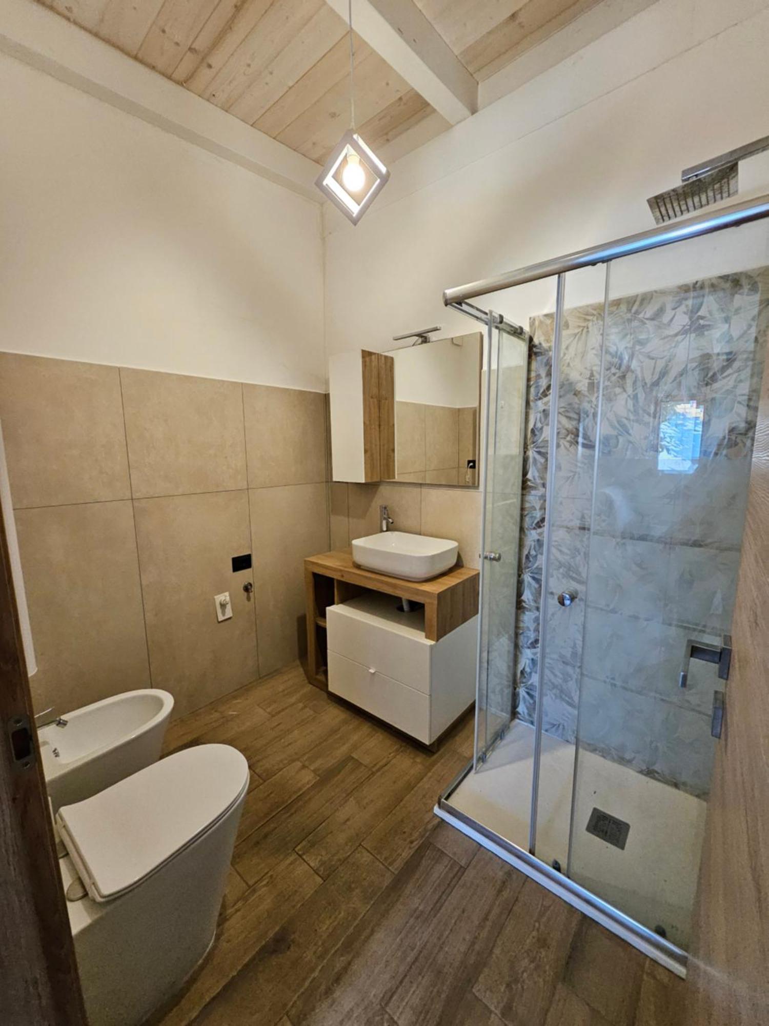 Casa Vacanze Dragona 15 Min Fco 10 Min Ostia Acilia Exterior foto