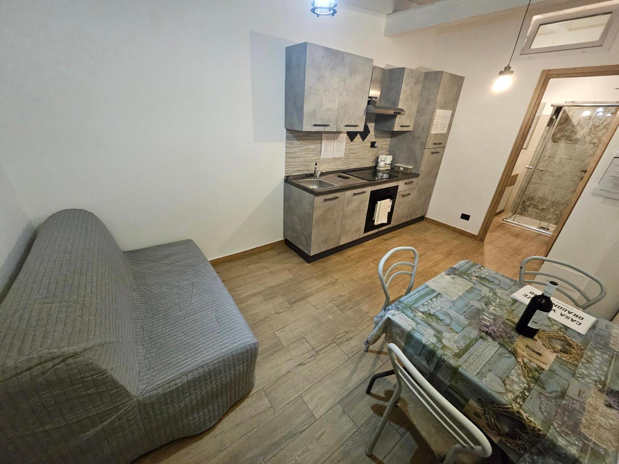 Casa Vacanze Dragona 15 Min Fco 10 Min Ostia Acilia Exterior foto